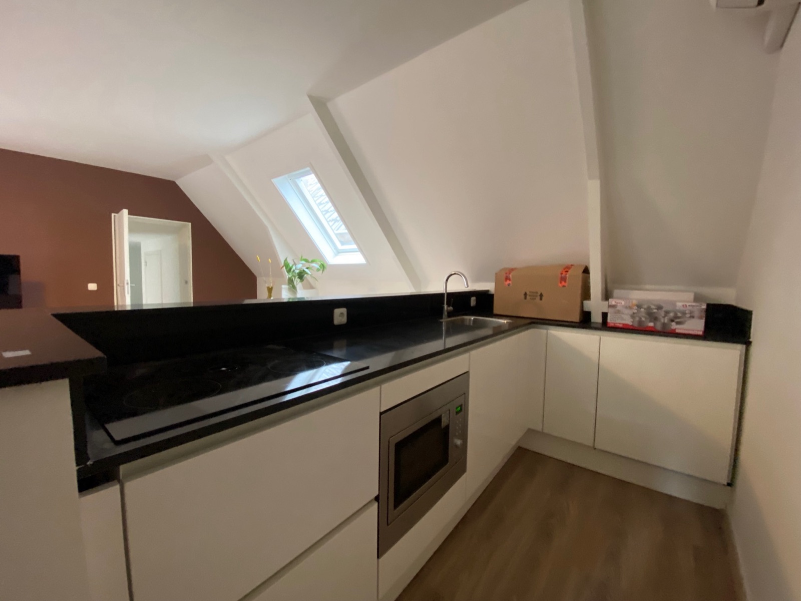 Gemeubileerd interieur van Nieuwe Boteringestraat 23 in Groningen 28