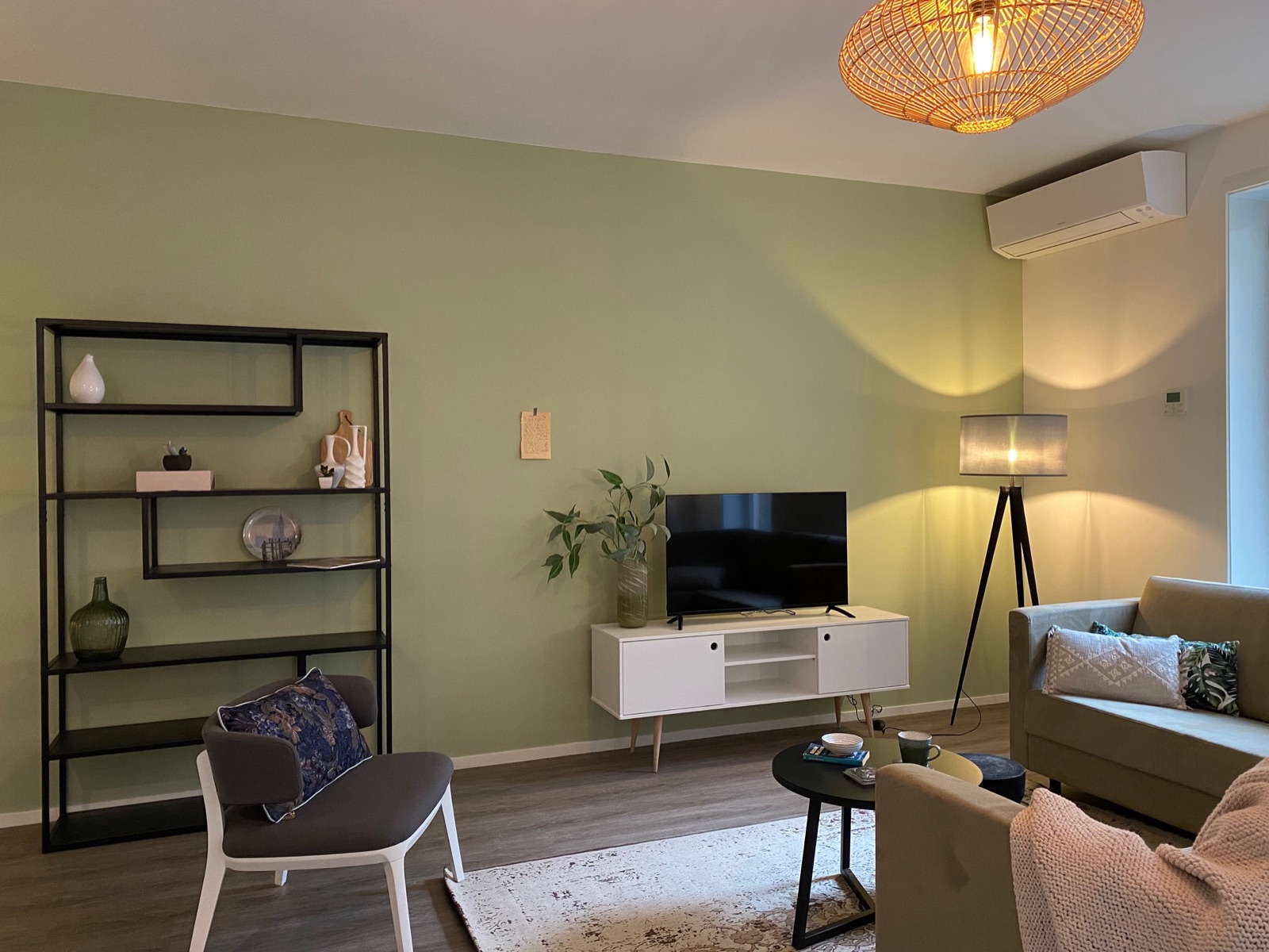 Furnished interior of Nieuwe Boteringestraat 23-B in Groningen 6