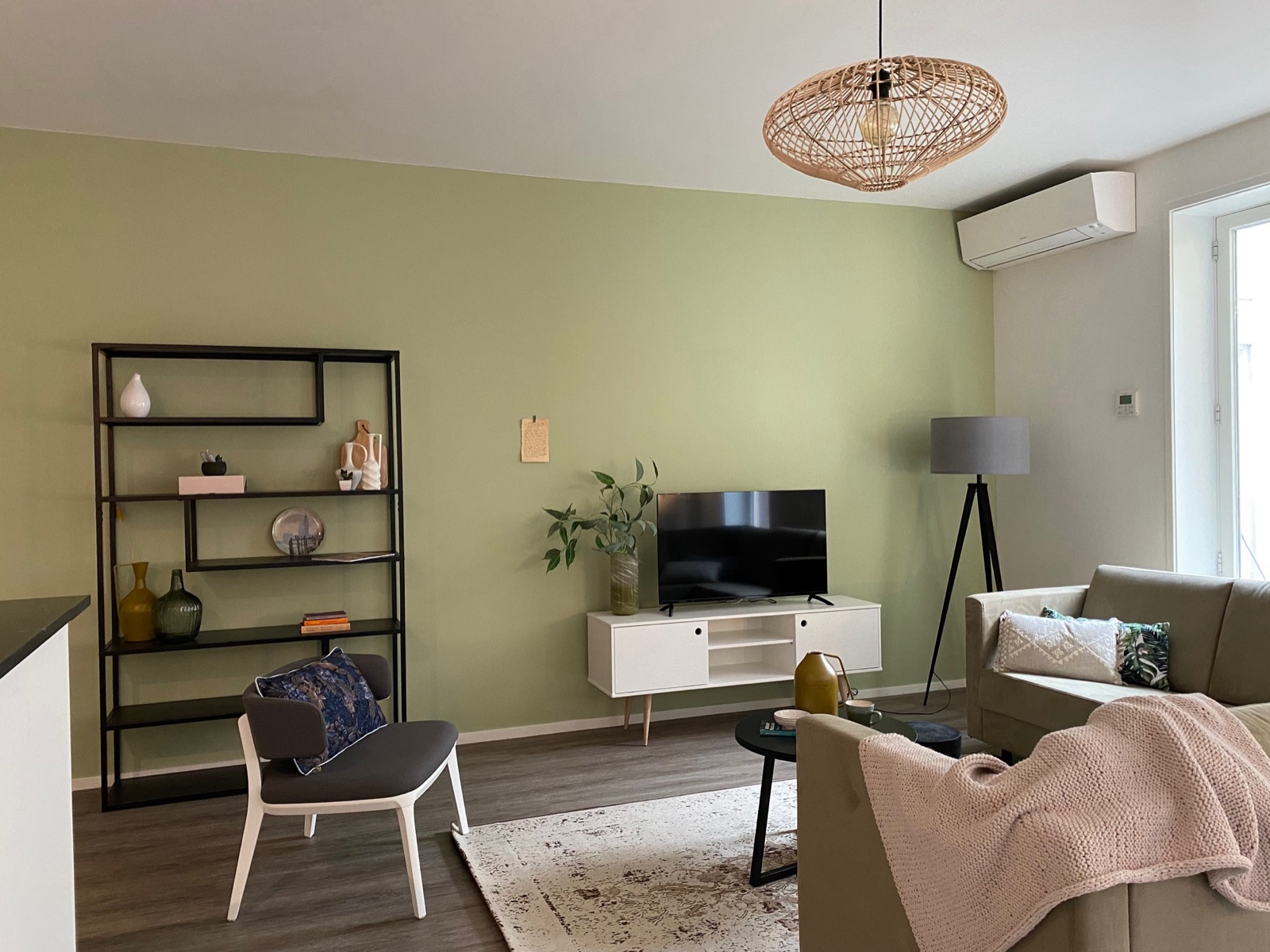 Furnished interior of Nieuwe Boteringestraat 23-B in Groningen 7